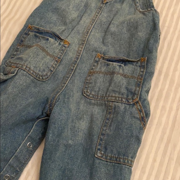 Baby fresh Denim Jean baby overalls w/pockets - Picture 5 of 6